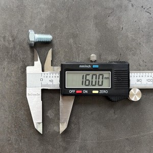 Болт М8х14х1,25 ГОСТ 7798-70 класс прочности 8.8 оцинкованный