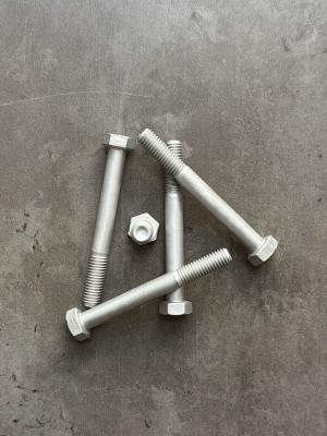 Болт М8х70х1,25 ГОСТ 7798-70 класс прочности 8.8 оцинкованный