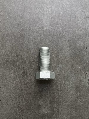 Болт М16х42х1,5 853025