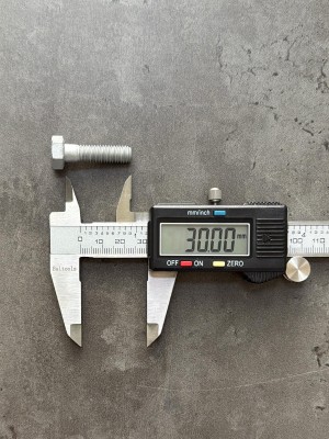 Болт М8х30 1/60438/21