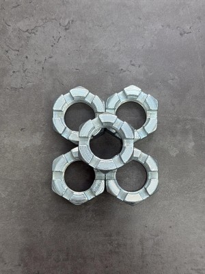 Гайка корончатая, прорезная низкая М27х2 DIN 937