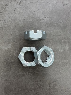 Гайка корончатая, прорезная низкая М27х1,5 DIN 937