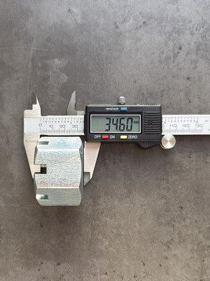 Гайка корончатая М30х1,5 (h=27, S-46) класс прочности 6 оцинкованная