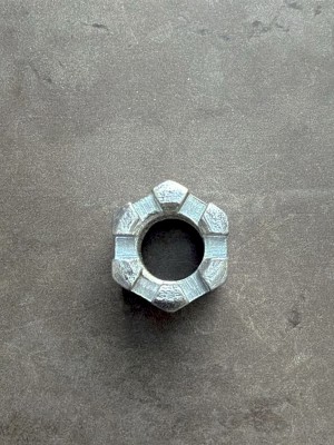 Гайка корончатая, прорезная М16х2 DIN 937